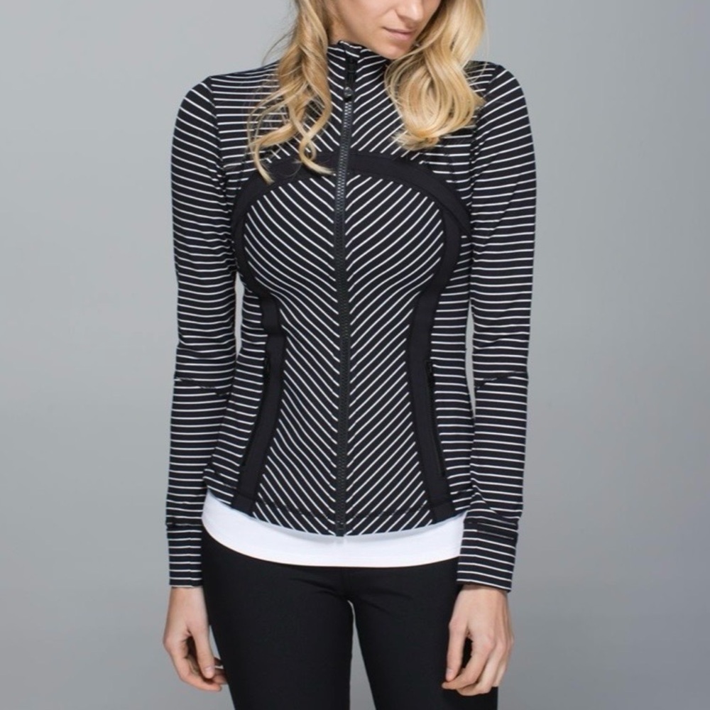 Rare Lululemon Define Jacket Parallel Stripe Black White / Black Size 6 -  2014